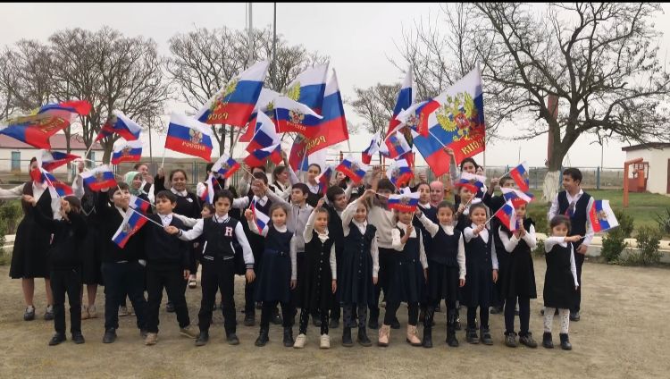 Флешмоб &amp;quot;День воссоединения Крыма с Россией&amp;quot;.
