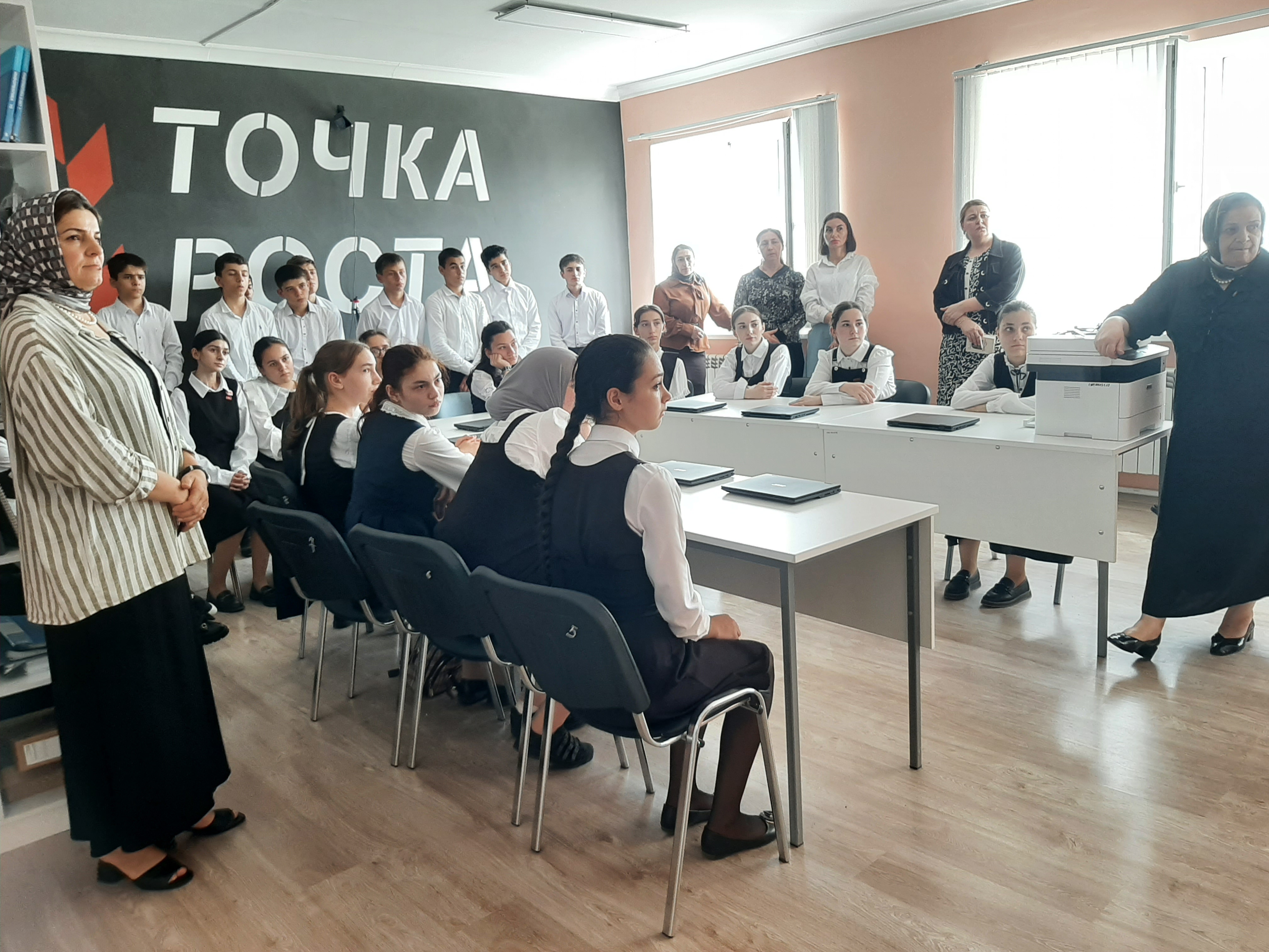 Урок мужества, посвященный 25-ю со дня разгрома международных банд формирований, вторгшихся  на территорию Республики Дагестан.