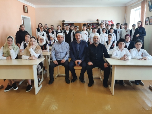 Представители духовного просвещения провели беседу на тему: &amp;quot;Выбор профессии&amp;quot;  в 5- 11 классах.