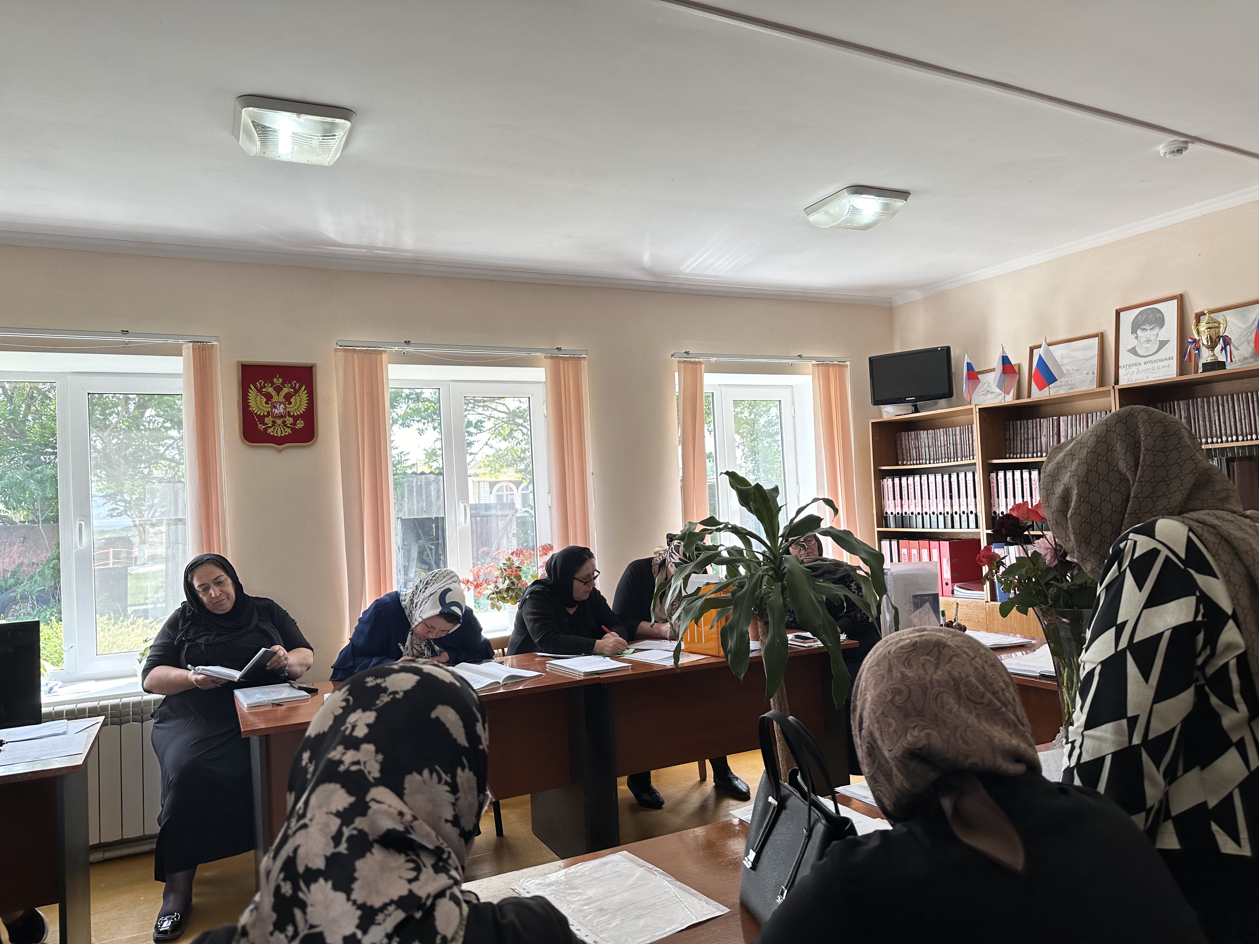 Педагогический совет о переводе 1 класса во 2 и о допуске к ОГЭ и ЕГЭ учащихся 9 и 11 классов.